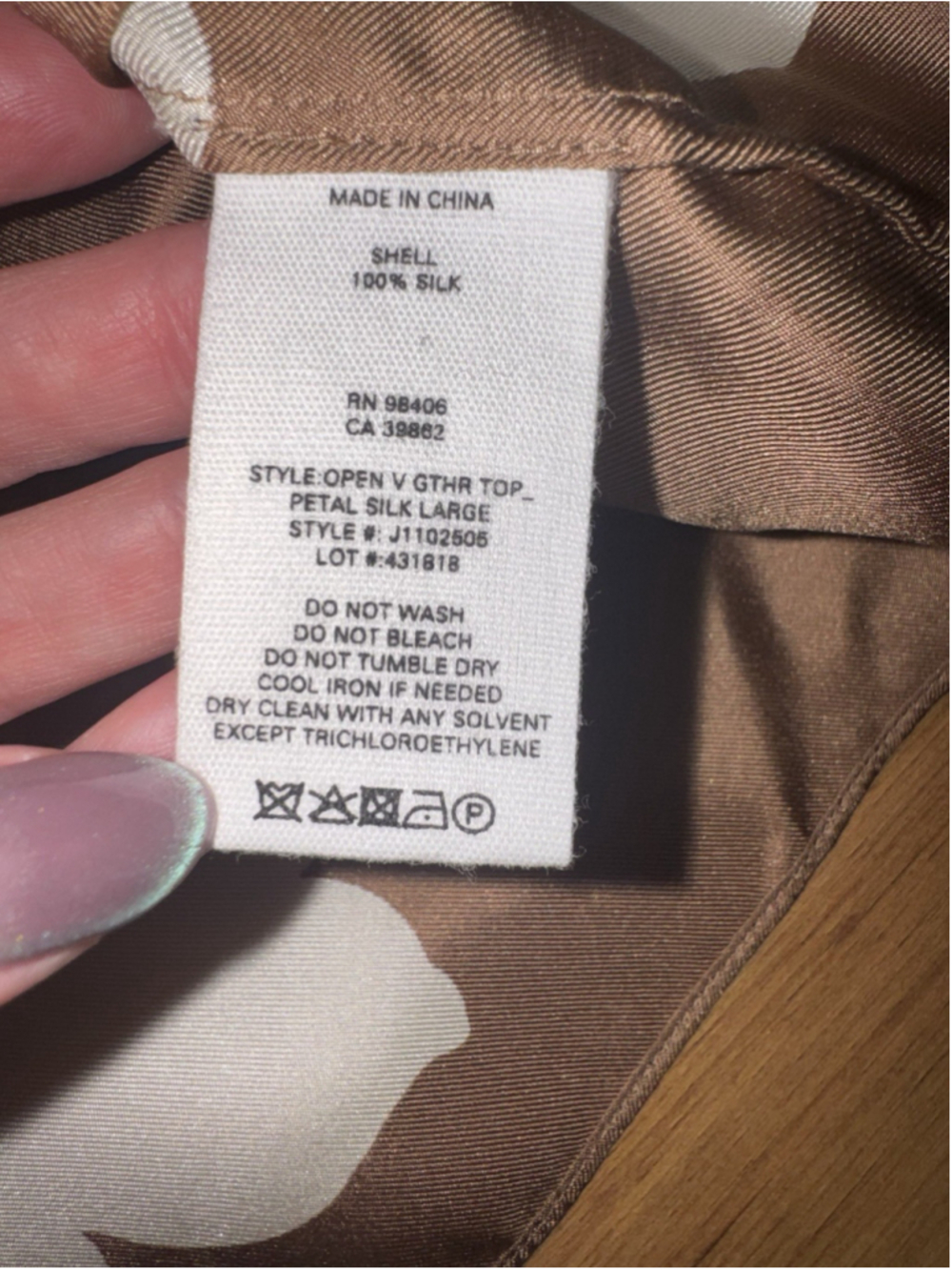Theory Silk Floral Blouse Neutral Minimalist Quiet Luxury Work Top Women's Small - Picture 6 of 11
